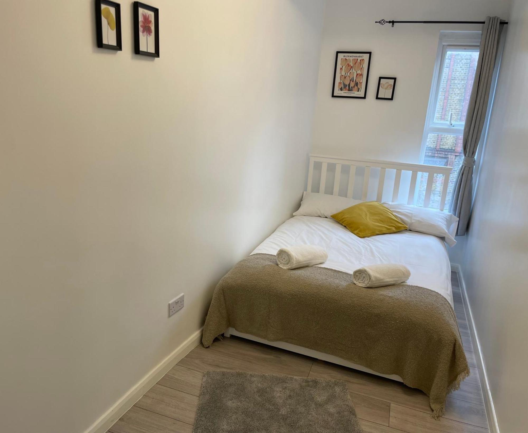 Seven Sisters Hideaway Apartment London Bagian luar foto